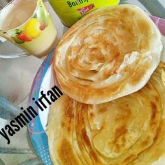 A picture of Yummy lachhay parathay.
