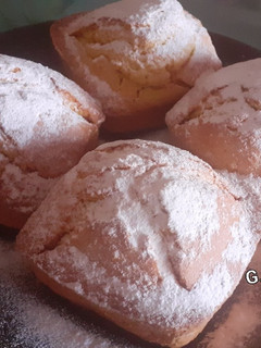 A picture of Carrot and Hazelnut Squares with Orange Aroma.