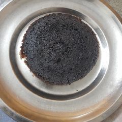 A picture of Chocolate biscuit cake.