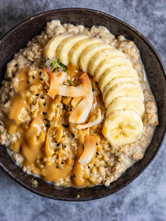 A picture of Peanut butter and banana protein oatmeal 🥣💪🏻.