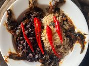 A picture of maggi chicken cubes