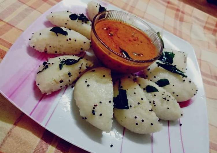 Recipe of Award-winning Semolina potato Idli