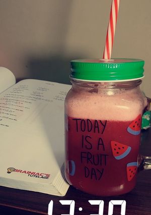 A picture of Pomegranate Juice.