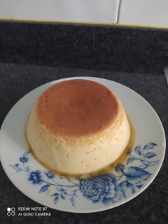 Una foto de Flan de huevo casero en olla express