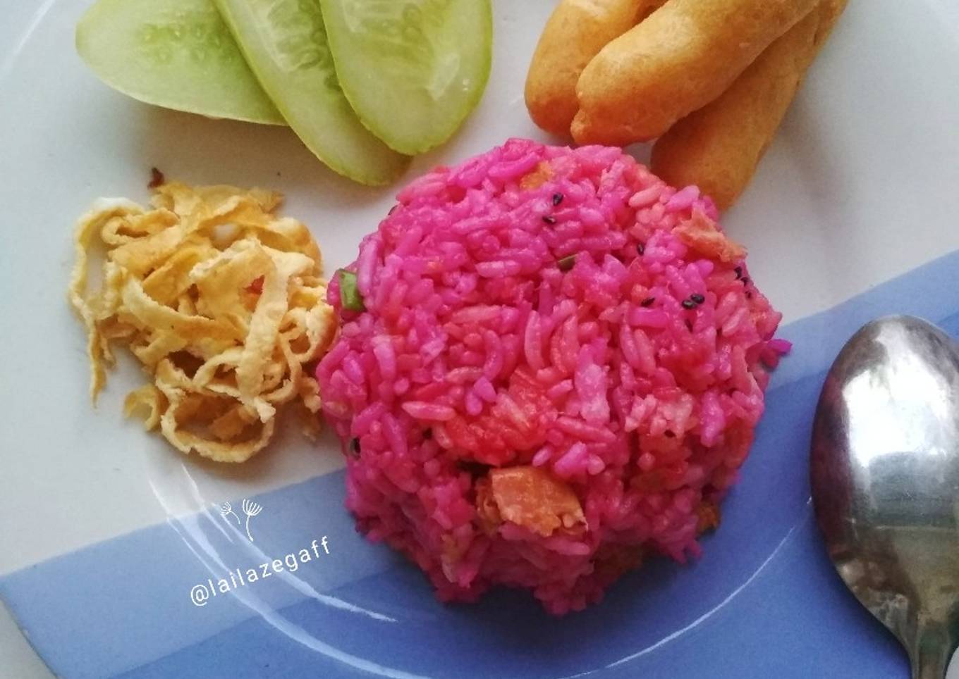 Nasi Goreng Buah Naga