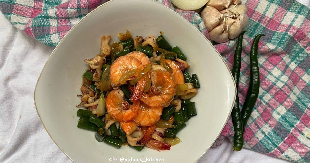 Resep Tumis Udang And Cumi Cabai Hijau Oleh Aldian Nugraheni Cookpad