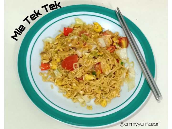 Cara Gampang Membikin Resep Mie tek tek yang  Bikin Ketagihan Anti Ribet, Uenak Banget
