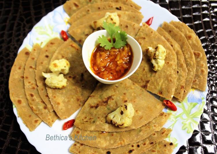 Gobi Paratha