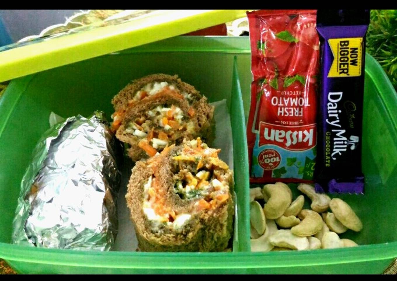 Egg and carrot stuffing Sandwich