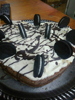 Una foto de Torta brownie recargada