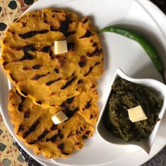 Makki ki Roti & Sarso ka Saag A picture of Makki ki Roti & Sarso ka Saag.