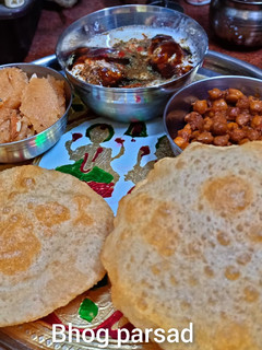 भोग प्रसाद (bhog prasad recipe in Hindi) रेसिपी मुख्य फोटो