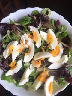Una foto de Ensalada Tropical