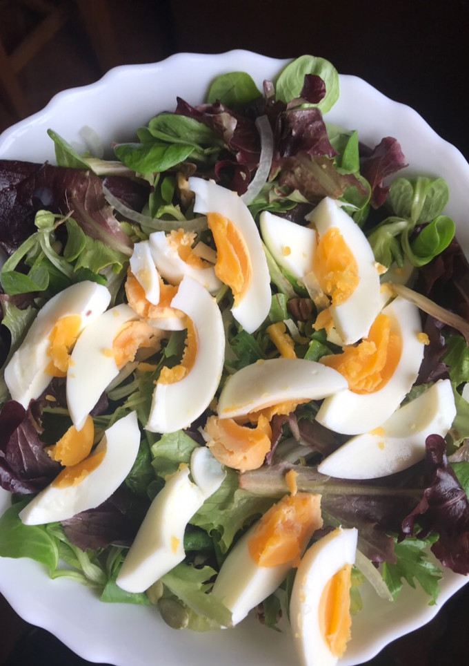 Una foto de Ensalada Tropical