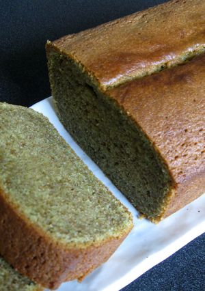 A picture of Matcha Pound Cake.