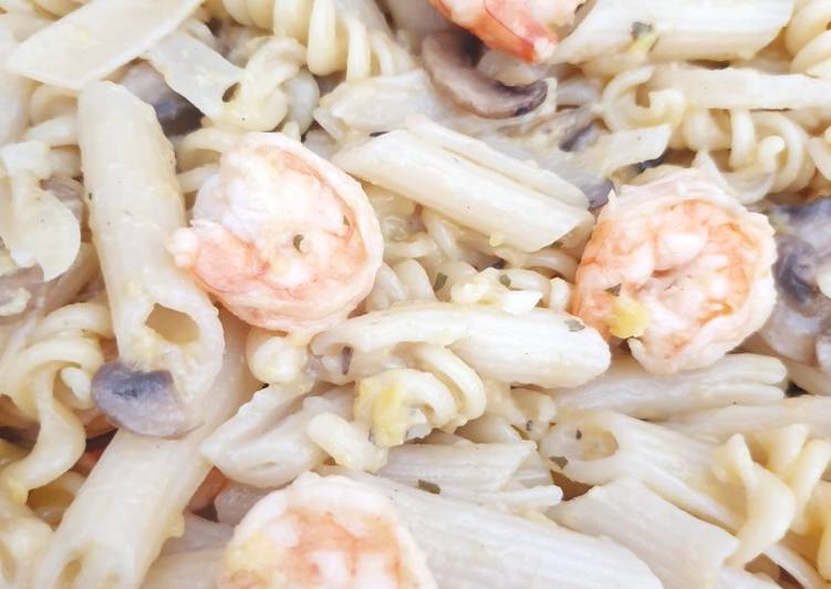 Shrimp Pasta Carbonara