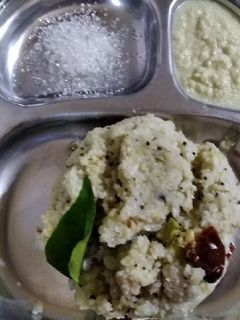 அரிசி உப்புமா (Arisi uppuma recipe in tamil) செய்முறை முக்கிய புகைப்படம்
