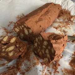 A picture of Salame di cioccolato.