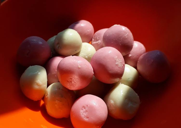 Bola-Bola Susu