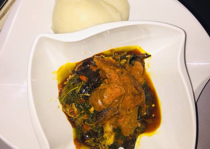 Easy Efo Riro with poundo yam