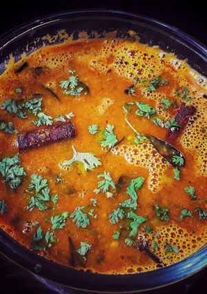 ગુજરાતી દાળ (Gujarati Dal Recipe In Gujarati) રેસીપી મુખ્ય ફોટો