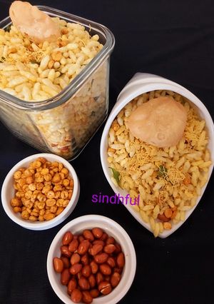 A picture of Sukhi Bhel.