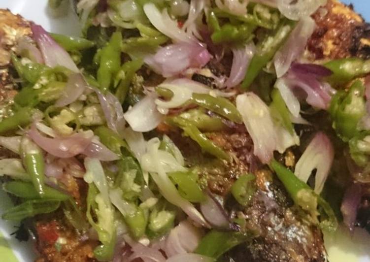 Bagaimana Membuat 24.Ikan bakar siram dabu dabu yang Bisa Manjain Lidah