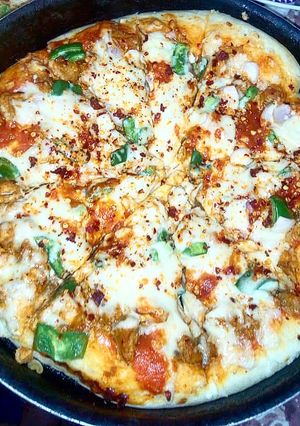 A picture of Malai Boti Pizza.