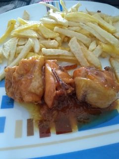 Una foto de Pollo a la cerveza