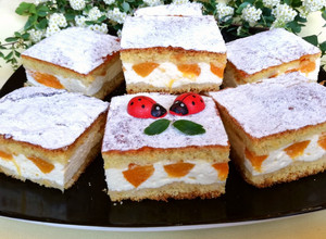 Sárgabarackos túrós pite 🥭 recept fotója