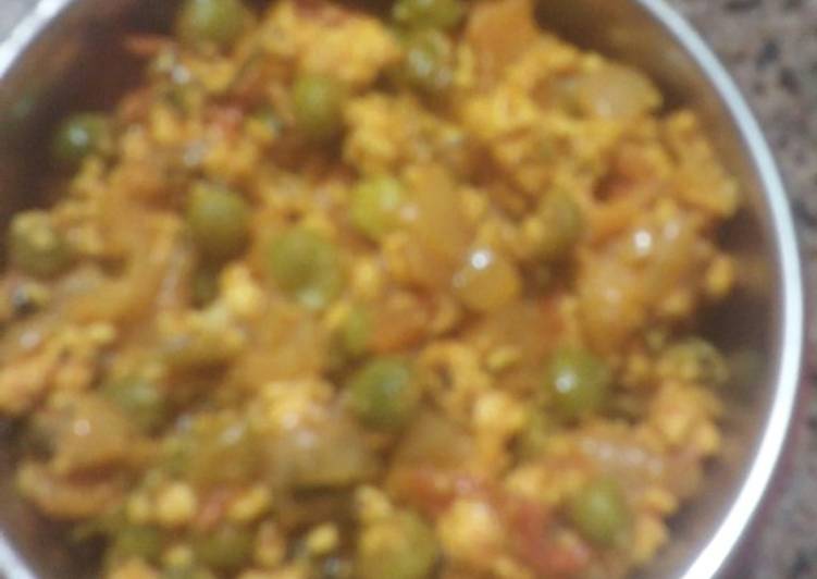 How to Prepare Quick Paneer ki Bhurji