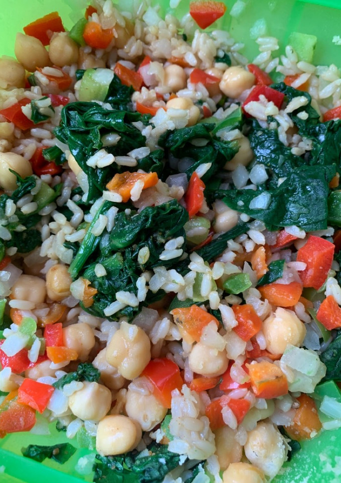 Una foto de Arroz con verduras y garbanzos al estuche Lékué