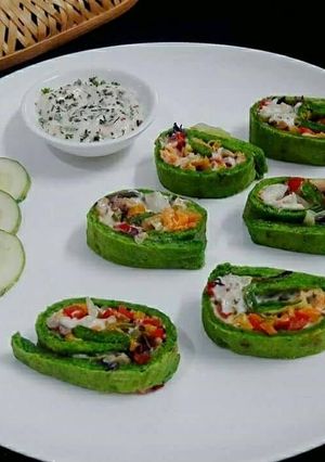 A picture of Spinach Veggie Pinwheels.