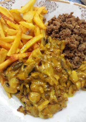عکسی از دستور ساندویچ گوشت وقارچ