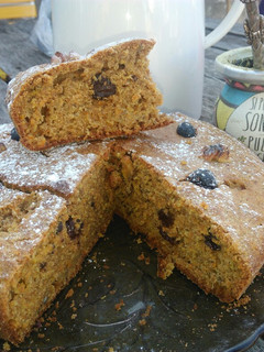 Una foto de Torta íntegral de zanahoria sin azúcar(Carrot cake)