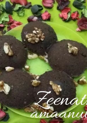 A picture of Innovative Steamed Chocolate Cakes.