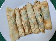 Una foto de relleno para crepes salados