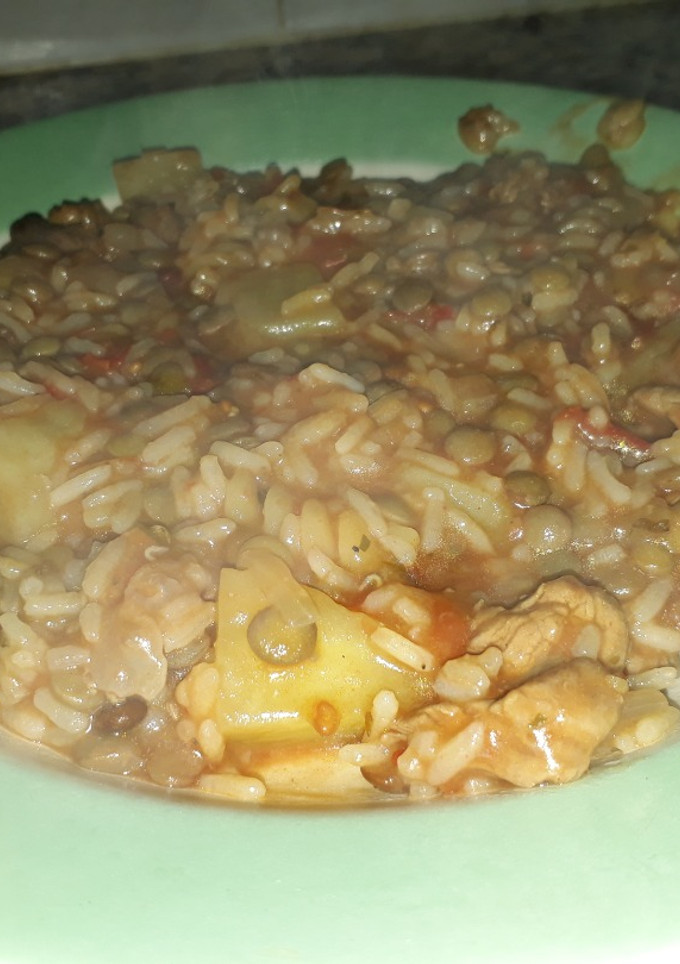 Una foto de Guiso de Fideo y Arroz