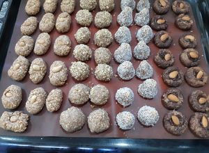 Una foto de Panellets masitas sin tac y sin huevo