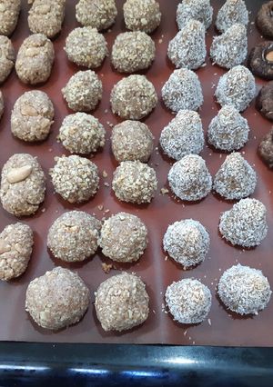 Una foto de Panellets masitas sin tac y sin huevo
