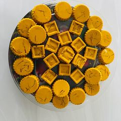 A picture of Turmeric and saffron chocolate.