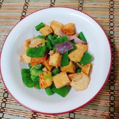 Tofu Stir-Fry with Bell Peppers A picture of Tofu Stir-Fry with Bell Peppers.