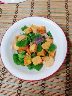 A picture of Tofu Stir-Fry with Bell Peppers.