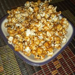 A picture of Salted Caramel Popcorns.