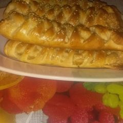A picture of Chicken bread.