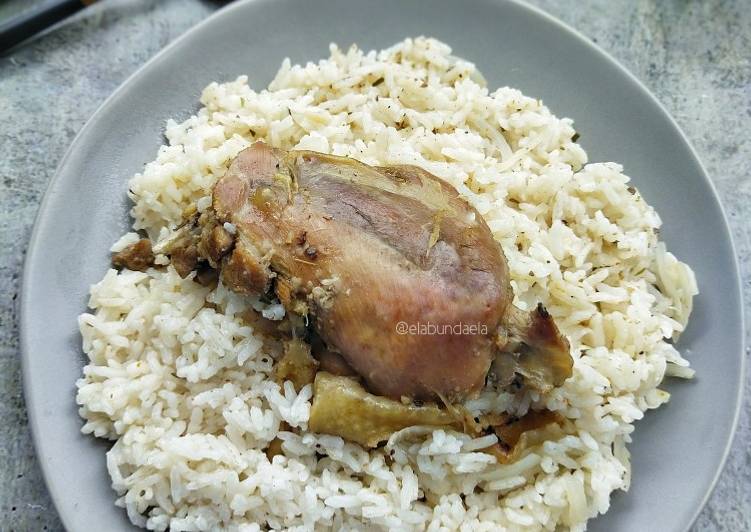 Tavuk Kapama (Nasi Ayam ala Turki)