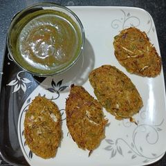 A picture of Rice Roasties.