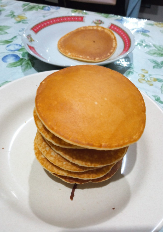 Foto resep Simple Fluffy Pancake (no mixer)