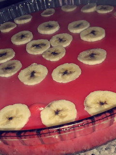 صورة لوصفة جيلي بالكريمة والموز 🍌
