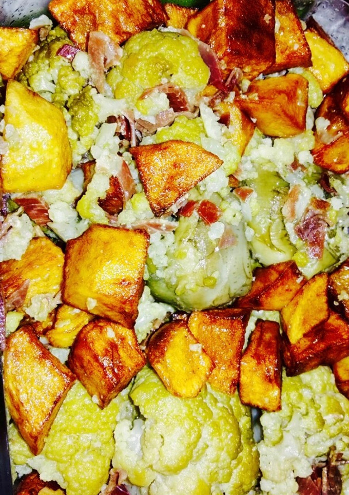 Una foto de Panaché de coliflor y alcachofas